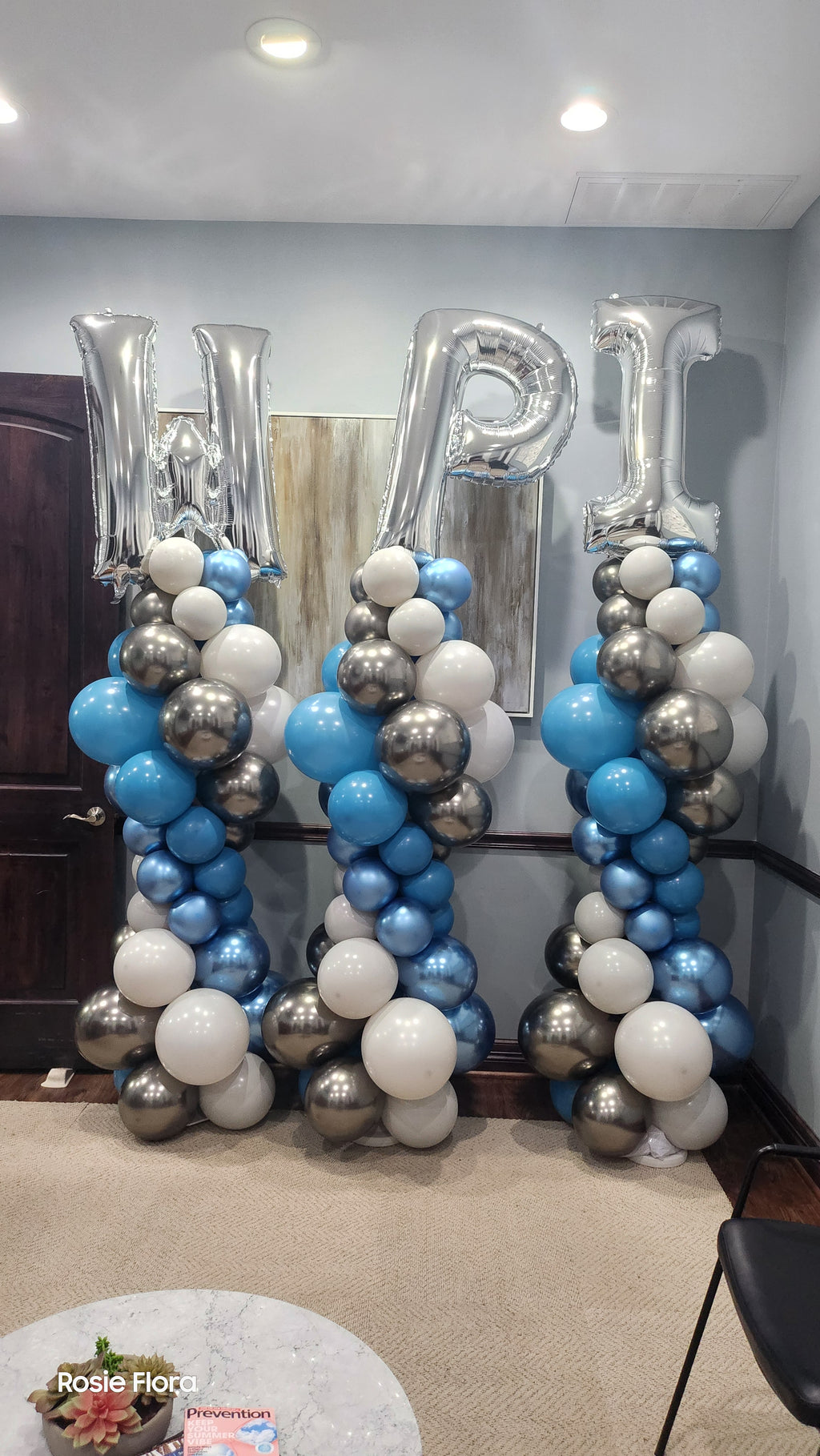 7 ft balloon column
