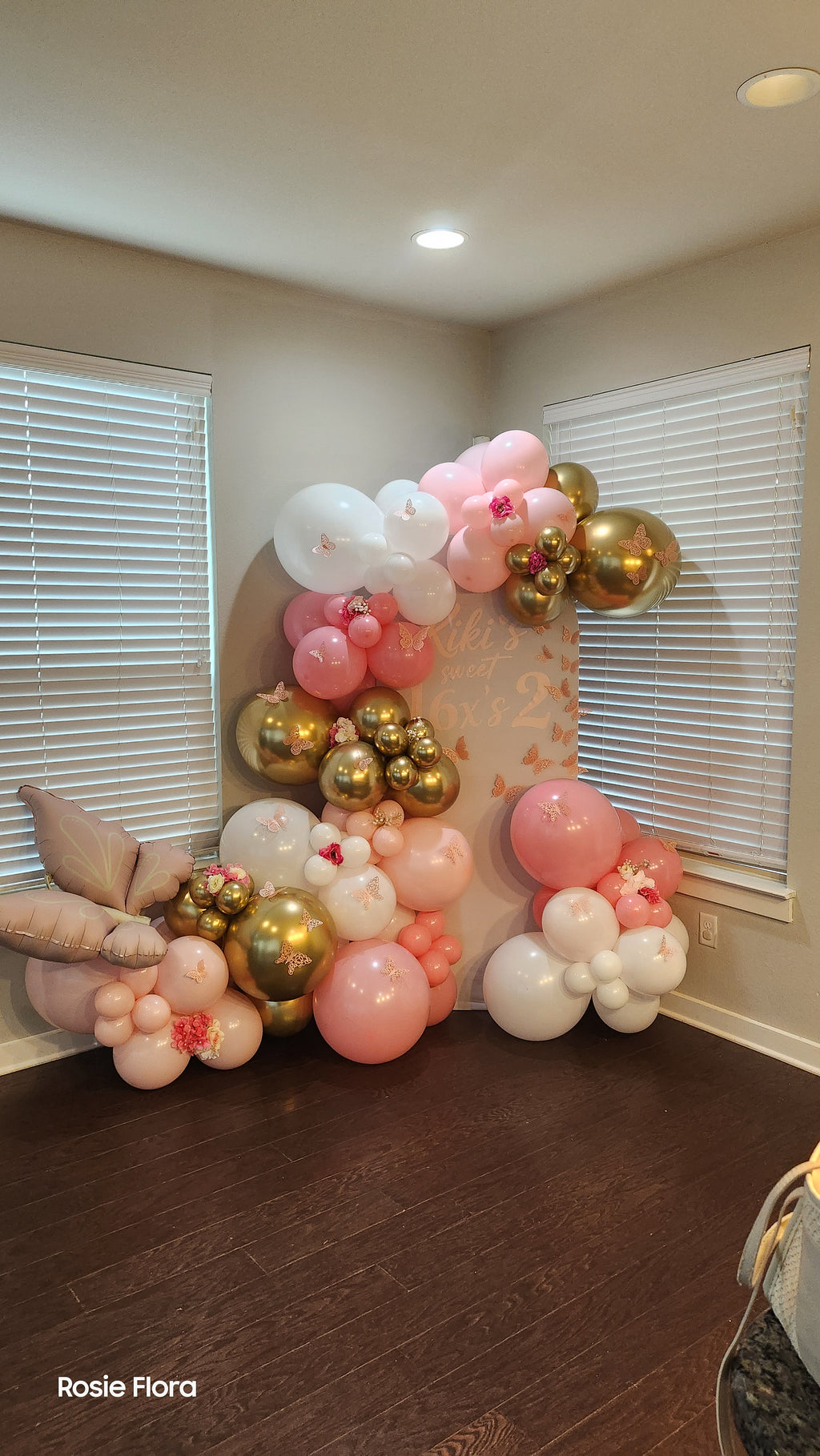 Custom Balloon Decor | Birthday, Baby Shower & Event Balloons | Austin & Cedar Park, TX